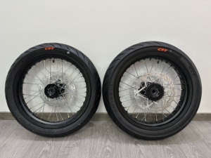 ชุดแปลงล้อซูเปอร์โมโตสำหรับ Ultra Super Moto W Ultra Bee ชุดล้อซูเปอร์โมโต ชุดแปลงซูเปอร์โมโต - Product Image 1