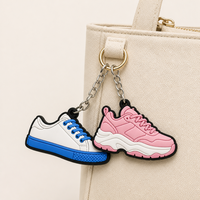 Llavero con Forma de Zapatilla Deportiva Azul de PVC Plano Personalizado Directo de Fábrica, Llavero de Goma Suave al por Mayor, Regalo Novedoso de Moda OEM