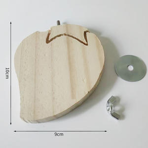 ของเล่นนกแก้วรูปผลไม้ทำจากไม้ พร้อมที่นั่งติดผนังสำหรับเล่นและพักผ่อนในร่ม - Product Image 3