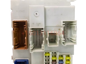 <span class=keywords><strong>กล่อง</strong></span>ฟิวส์ <span class=keywords><strong>BCM</strong></span> โมดูลควบคุมร่างกาย DB3914A073EB DB39-14A073-EB สำหรับ Ford Ranger Transit 2.2 3.2 - Product Image 4