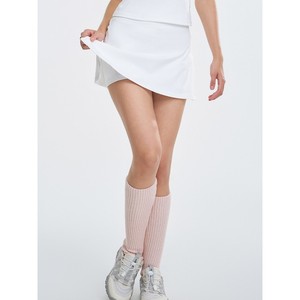 กางเกงกีฬาขาสั้นเอวสูงสำหรับผู้หญิงกางเกงเล่นเทนนิสทรงเอไลน์น้ำหนักเบาระบายอากาศได้สำหรับฟิตเนสและกระโปรงโยคะ - Product Image 1