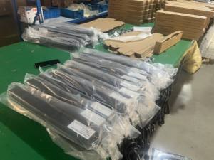 Tira de alimentación de montaje en rack de 6 entradas con interruptor PDU enchufe del Reino Unido para equipo de distribución de energía del gabinete del servidor - Product Image 4