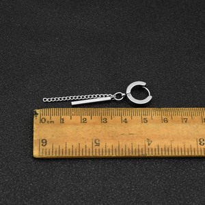 Meilleures ventes : Boucles d'oreilles pendantes carrées longues, style personnalisé, design minimaliste de niche, unisexe, bijoux tendance, vente en gros - Product Image 5