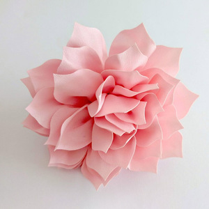 Collar de Perro de Nailon Sólido de Lujo Personalizado, Color Rosa, con Flor de Loto Grande, Diseño de San Valentín, Liberación Rápida, Ajustable - Product Image 3