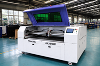 Machine laser multifonction 6 en 1, soudeuse laser à fibre, nettoyeur, découpeuse laser CNC et graveur laser CO2 pour le bois et l'acrylique
