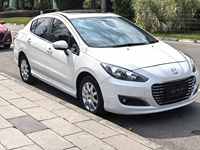 Sedán Usado Barato Peugeot 308 2014 1.6L 5MT LHD Maletero de 565L Compacto Francés Fiable para Exportación