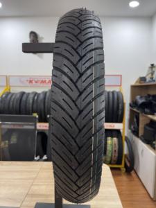 Pneu de scooter sans chambre à air KUMATIRE K334 100/90-17 Performance urbaine pour l'Asie du Sud-Est, le Moyen-Orient et l'Amérique latine - Product Image 5