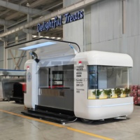 Camion de restauration commerciale avec congélateur et chauffe-plats intégrés pour la crème glacée et la restauration rapide