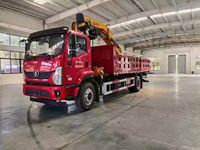 Camion CLW 4x2 avec grue à flèche articulée de 10 tonnes, hauteur de levage de 15 m, moteur Huade Weichai, siège pneumatique, pince à bois