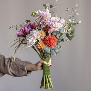 Ruban floral adhésif de fleur enveloppe de tige pour le fleuriste faisant le bel arrangement de bouquet, ruban décoratif de couronne de mariage - Product Image 4