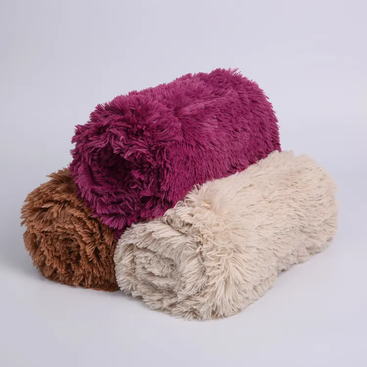 Peluche polaire Super douce, confortable, chaude et moelleuse, vente en gros, couvertures bouffantes pour la décoration de la maison