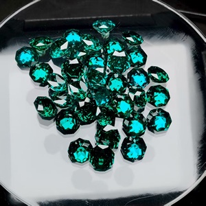 Gemma <span class=keywords><strong>di</strong></span> Zirconia Cubica Taglio Rosa <span class=keywords><strong>di</strong></span> Alta Qualità Creato in Laboratorio dalla Fabbrica <span class=keywords><strong>di</strong></span> Wuzhou, 6x6 8x8, Trattata Termicamente, <span class=keywords><strong>Colore</strong></span> <span class=keywords><strong>Rosso</strong></span> Fantasia per Gioielli - Product Image 3