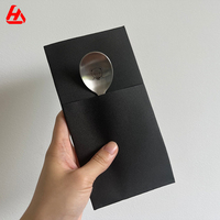 Serviettes de table noires en papier de poche avec pochette à couverts, essuie-mains