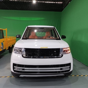 <span class=keywords><strong>Certificado</strong></span> Barato y Venta caliente Inteligente Nueva Energía Adulto Cuatro Ruedas Mini Eléctrico Pequeño Coche Hecho en China - Product Image 3