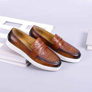 New Dreamy Stark Business Casual Loafers Thick Genuine Leather Slip-On Solid <b>Toe</b> Men's Fashion Autumn Office Shoes Embossed Back - Product Image 5