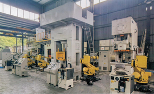 <span class=keywords><strong>Presse</strong></span> à <span class=keywords><strong>vis</strong></span> de précision pour forger des composants de montre avec une tolérance de 0.01mm - Product Image 3