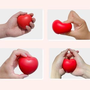 Balle anti-stress en mousse PU souple rouge en forme de cœur avec logo personnalisé, cadeau pour les enfants lors de fêtes - Product Image 4