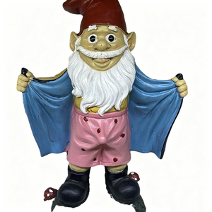 Statua di Gnomo da Giardino Divertente e Malizioso, Figurina di Gnomo da Prato, Gnomo che dice 'SALUTA IL MIO PICCOLO <span class=keywords><strong>AMICO</strong></span>', Gnomo da Giardino con Mutandine in Vista, Decorazione da Giardino - Product Image 4