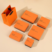 Exquisita Caja de Joyería Moderna Rígida con Corte Troquelado y Bolsa de Transporte; Caja de Regalo de Lujo Ligero para Anillos y Collares con Tapa, Especial para Festividades