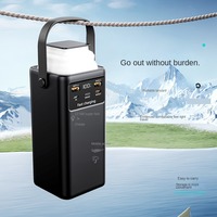 Banque d'Alimentation Extérieure 3ème Génération 100000 mAh, Charge Rapide 22.5 W, 4 Câbles Intégrés, Synchronisation 6 Appareils, Lumière de Camping LED, 10 Protections de Sécurité