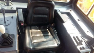 Bulldozer à chenilles d'occasion Original SHANTUI SD16 Bouteur d'occasion SD22 SD32 de haute qualité à Shanghai Yard - Product Image 6