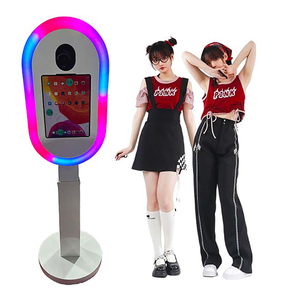 2025 nouveau design Led Salsa Ipad Photo Booth avec accessoires gratuits manipulés Ipad Photo Booth - Product Image 3
