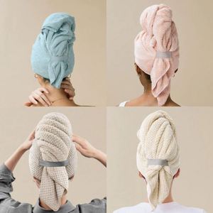 Serviette de séchage pour cheveux en microfibre grande taille avec logo personnalisé, avec bande élastique, adaptée aux femmes ayant des cheveux longs et mouillés, pour une protection optimale. - Product Image 2
