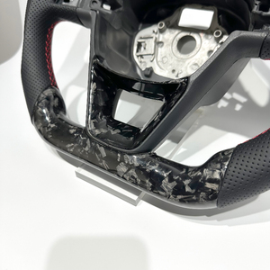 Volante Deportivo de Fibra de Carbono Forjado de Alta Gama, Personalizado y de Gran Venta, con Cuero, para Seat <span class=keywords><strong>Cupra</strong></span> <span class=keywords><strong>Leon</strong></span> MK3, Volante de Carreras para Tuning de Autos - Product Image 3