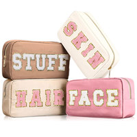 Trousse de Toilette de Voyage en Nylon avec Lettres en Chenille 2026 – Pochette Maquillage pour Soins de la Peau, des Cheveux et du Visage