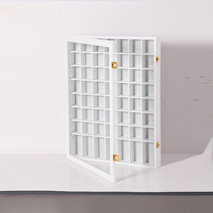 ショットグラスディスプレイ白い木製マルチグリッド収納キャビネットヒンジ付きドアジュエリー装身具ディスプレイに最適 - Product Image 2