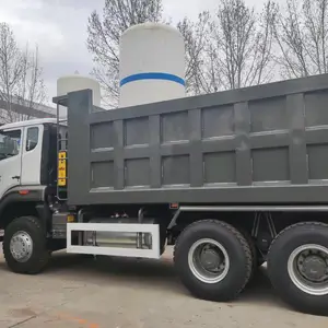 卡车销售新品牌中国重汽豪沃6X4 380hp 10轮自卸车35吨翻斗车