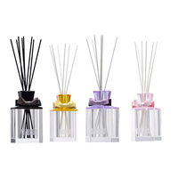 Cadeau d'affaires de luxe Parfum décoré pour la maison Parfum Premium Parfums Huile Liquide Diffuseur avec sac à main