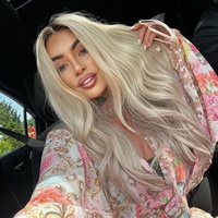 Perruque Lace Front Blonde Balayage 100% Cheveux Humains Longue Ondulation Souple Racine Foncée Raie Centrale Sans Colle Pré-Plumée Ligne de Cheveux Naturelle