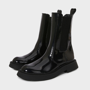 YL7469 nuove scarpe da donna per la giornata di pioggia: stivaletti neri con suola spessa e alla moda - Product Image 2