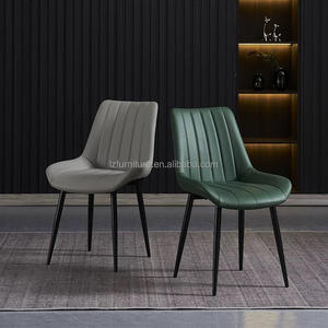 Chaises de salle à manger modernes italiennes de haute qualité en cuir PU avec pieds en métal pour la maison et les restaurants - Product Image 6