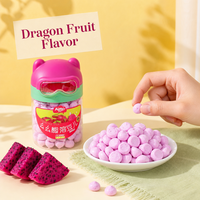 Vente en gros de biscuits et pâtisseries solubles à la fraise Aimo Momo Bear, confiserie 14g. Vendu directement par l'usine chinoise.