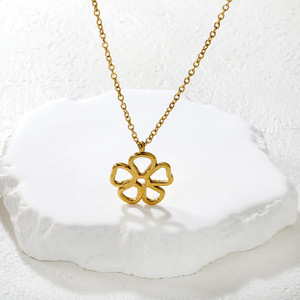 Ensemble boucles d'oreilles et collier à fleurs en acier inoxydable pour femme, bijoux de fête, chaîne de clavicule tendance - Product Image 2