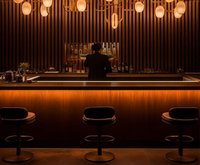 Comptoir de bar moderne en surface solide à texture marbre avec éclairage LED pour hôtel, restaurant, centre commercial