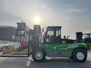 SOCMA Carretilla elevadora de servicio pesado de 16 toneladas Servicio logístico - Product Image 2