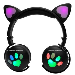 Audífonos Inalámbricos con Orejas de Gato KTP-101 <span class=keywords><strong>2022</strong></span>, Precio de Fábrica, Plegables, para Juegos, con Luces LED RGB, Bluetooth - Product Image 6