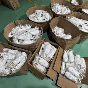 LUOQIAO E027 Chaussures plates décontractées <span class=keywords><strong>pour</strong></span> le sport et <span class=keywords><strong>la</strong></span> danse de rue, en cuir microfibre noir, <span class=keywords><strong>pour</strong></span> <span class=keywords><strong>la</strong></span> danse latine, <span class=keywords><strong>la</strong></span> <span class=keywords><strong>bachata</strong></span>, en extérieur, avec outils rotatifs - Product Image 6