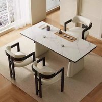 Chaise de salle à manger de luxe légère, design créatif rétro, en bois massif noir, style médiéval, pour hôtel