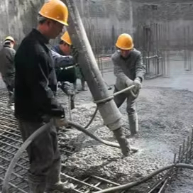 Tuyau flexible en caoutchouc pour pompage de béton, pour projets de construction en hauteur, option 4 couches <span class=keywords><strong>avec</strong></span> armature en acier, composé NR/SBR, découpe ISO - Product Image 2