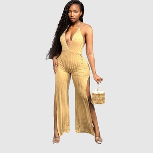 Combinaison côtelée pour femme, design tendance, couleur unie, dos nu, décolleté plongeant, fente haute, style halter - Product Image 4