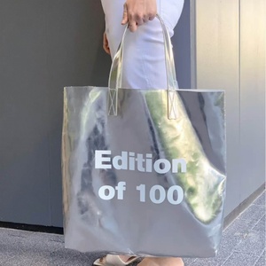 Bolsa de mano de PU de Color plateado de 15 pulgadas con logotipo personalizado, bolsa de compras plateada metálica, bolsa de playa para viajes al aire libre con asa - Product Image 3