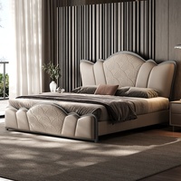 Italienisches Luxus-Deko Echtleder-Bettgestell Modernes Muscheldesign Gepolstertes Kingsize-Doppelbett für Hochwertige Hauptschlafzimmer