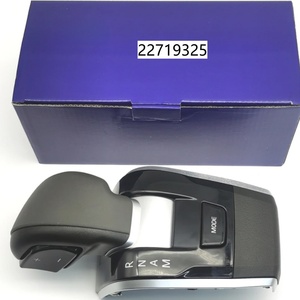Pièce <span class=keywords><strong>de</strong></span> rechange pour camion <span class=keywords><strong>de</strong></span> chantier, unité <span class=keywords><strong>de</strong></span> changement <span class=keywords><strong>de</strong></span> <span class=keywords><strong>vitesse</strong></span> 22719327 22719325, <span class=keywords><strong>pommeau</strong></span> <span class=keywords><strong>de</strong></span> <span class=keywords><strong>levier</strong></span> <span class=keywords><strong>de</strong></span> vitesses côté conducteur pour camion Volvo VV FH FM - Product Image 1