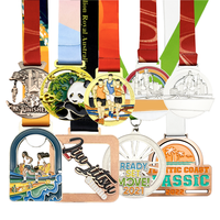 Médaille de sport souvenir portable gravée et imprimée UV en alliage de zinc plaqué or avec logo personnalisé Youdiangift