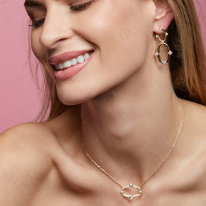 Pendientes de diamantes redondos Secret Garden de Gemnel, chapados en plata 925 y oro, para mujer - Product Image 6