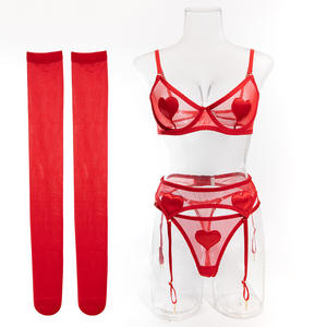 Lingerie de créateur <span class=keywords><strong>sexy</strong></span>, comprenant un soutien-gorge bralette et une demi-jupe, avec motif cœur et nœud, rouge Saint-Valentin, vente en gros - Product Image 1